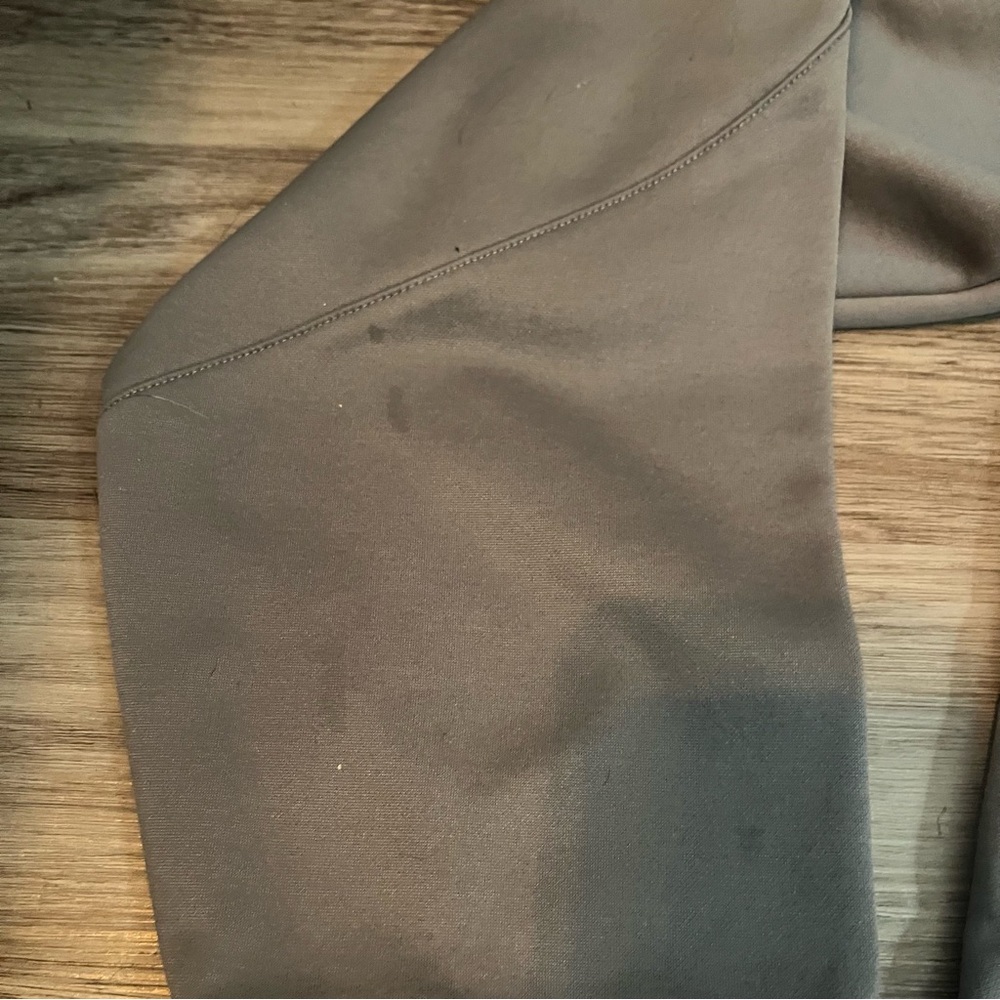 Cabela's Gray and Red Men's Hoodie; Large - Picture 3 of 13